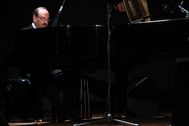 Abdel Wahab & The Piano